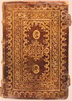BIBLIOTECA NAZIONALE BRAIDENSE 2002, n. 32, p. 122, Officium romanum, Milano, apud fratres De Legnano, 1518